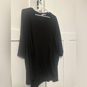 Classic Black Short Sleeve Women's Tee